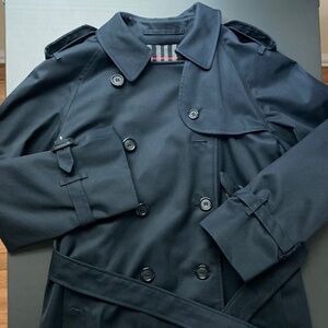 Vintage 1980's 1990's Women's Burberrys' Navy Blue Long Trenchcoat 10 P Petite